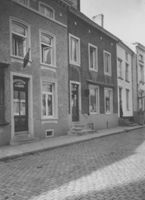 A054672