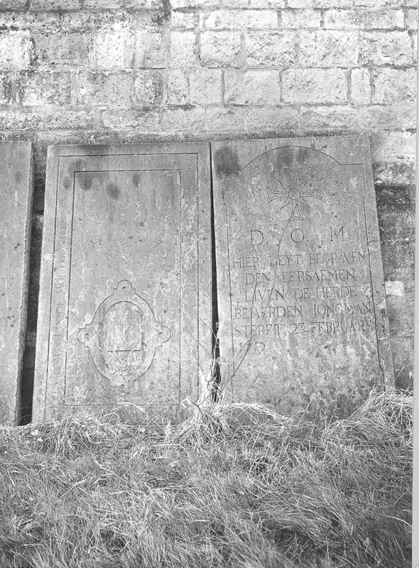 dalle funéraire / Kerk Sint-Gertrudis[Ternat]