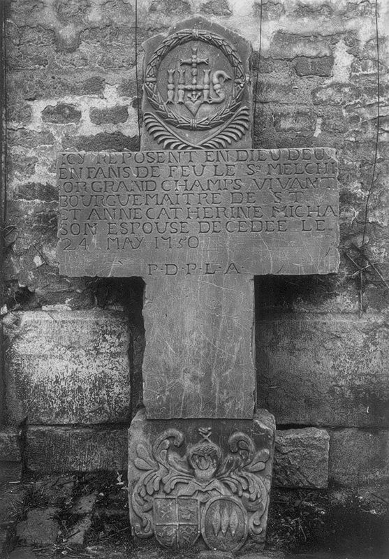 croix funéraire de deux enfants de Melchior Grandchamps et de Catherine Micha