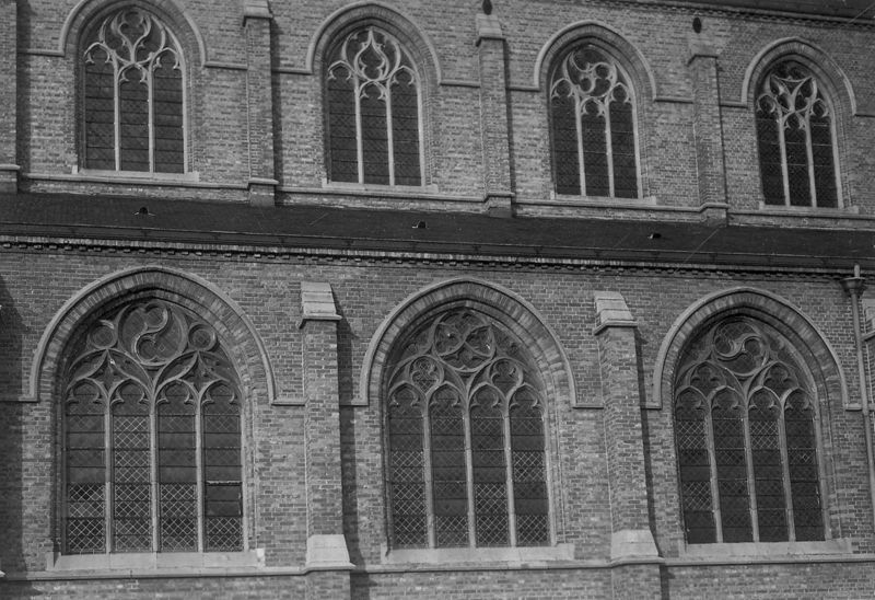 fenestrage / Kerk Sint-Amandus[Eke]