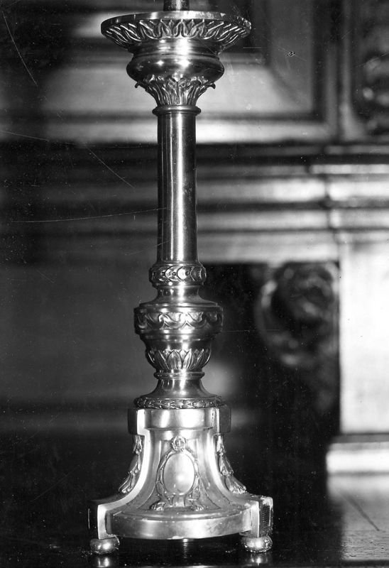 chandelier d'église / Eglise Saint-Nicolas[Liège]