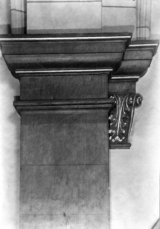 chapiteau[élément d'architecture] / Eglise Saint-Nicolas[Liège]
