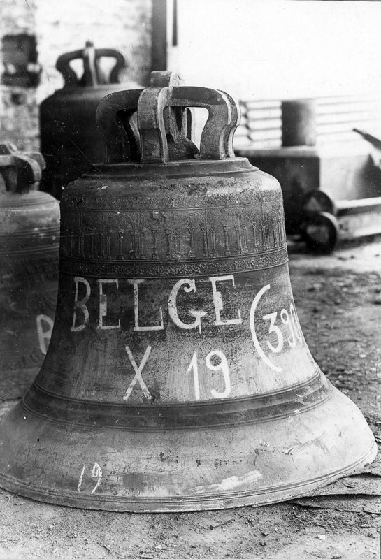 cloche d'église / Eglise Saint-Clément[Barchon]