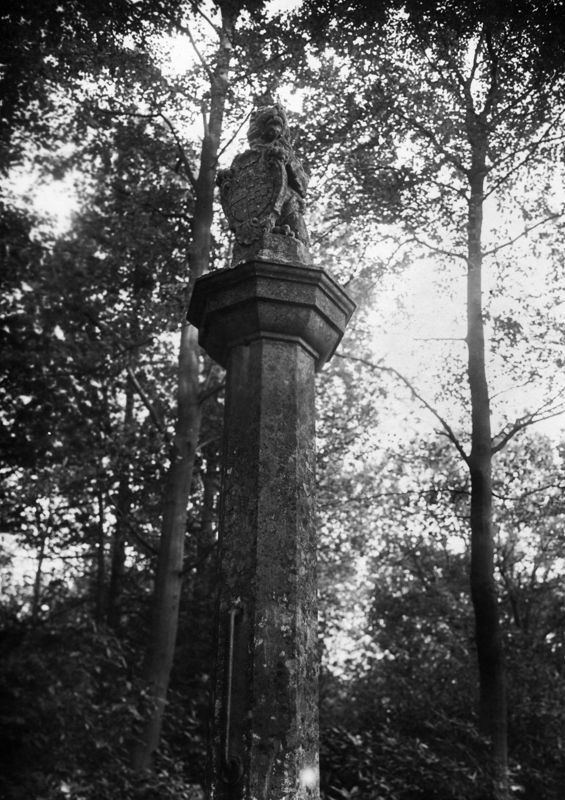 pilori[construction] / Bouwwerk[Oostkamp]
