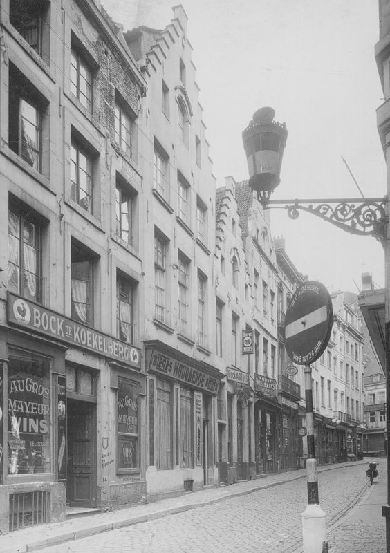 maison / Maison, Bruxelles, rue des Chapeliers 16