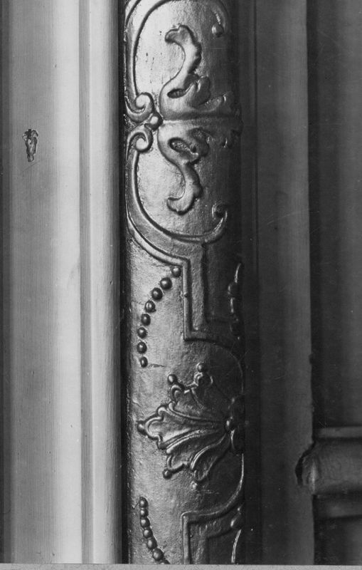 porte à deux battants / Hôtel de ville[Liège]