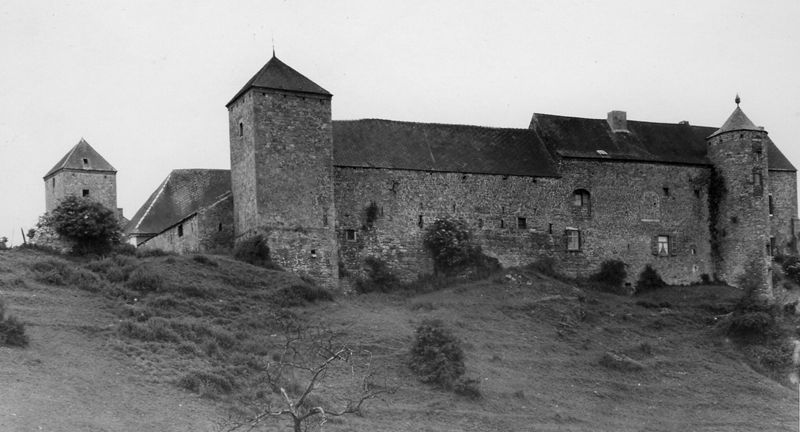 château-ferme / Construction[Balâtre]