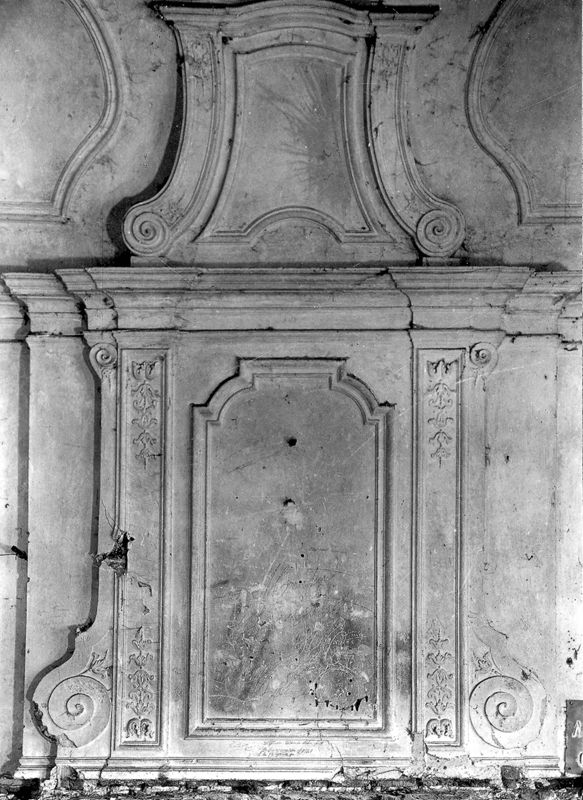 manteau de cheminée / Château-ferme de Courrière