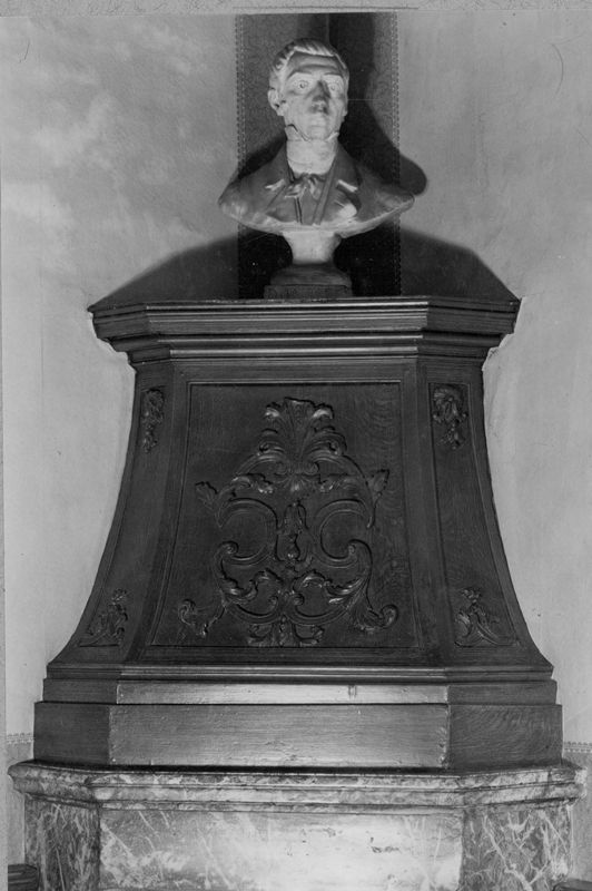socle[mobilier] / Hôtel de ville[Liège]