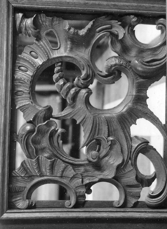 banc de communion / Kerk Sint-Stefaan[Lippelo]