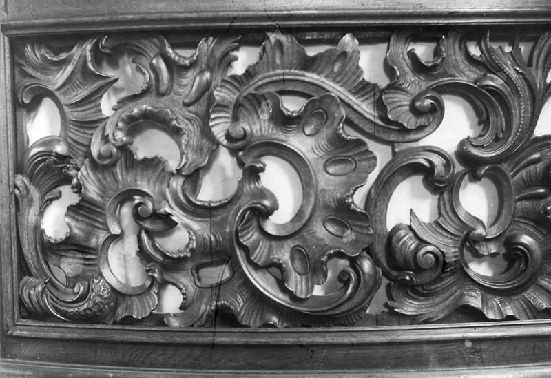 banc de communion / Kerk Sint-Stefaan[Lippelo]
