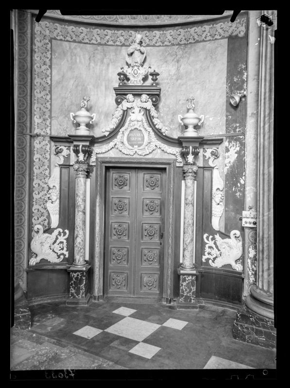 porte intérieure / Kerk Sint-Margareta[Wintam(Hingene)]
