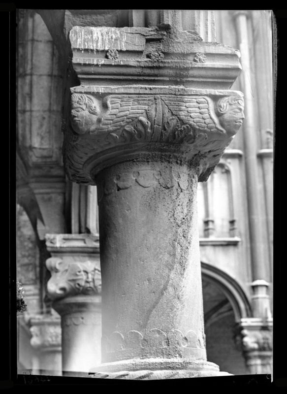colonne[élément d'architecture] / Palais de Justice[Liège]
