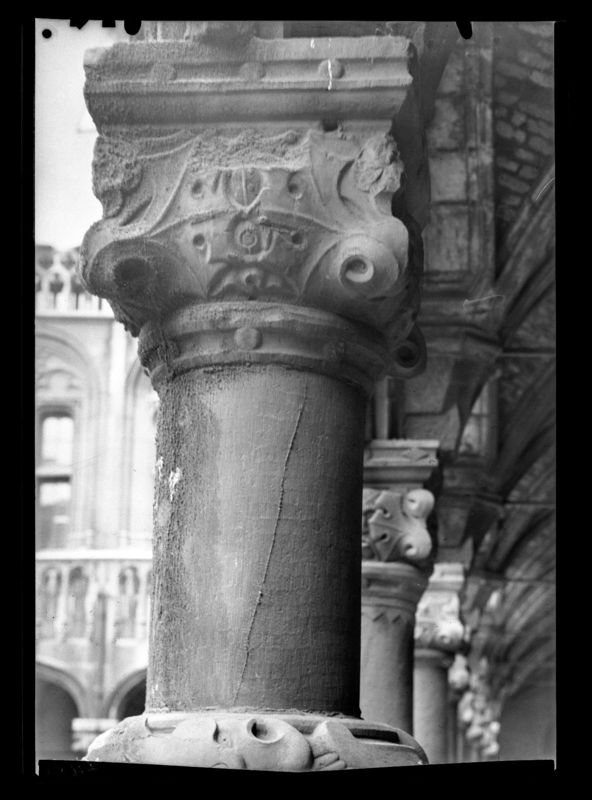 colonne[élément d'architecture] / Palais de Justice[Liège]