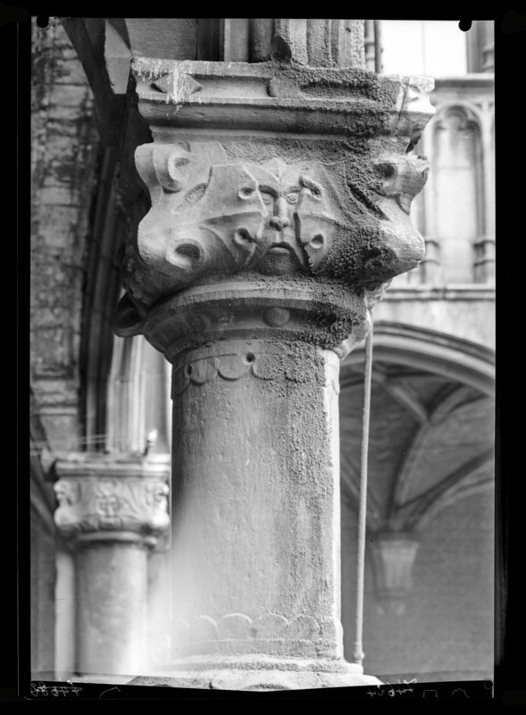 colonne[élément d'architecture] / Palais de Justice[Liège]