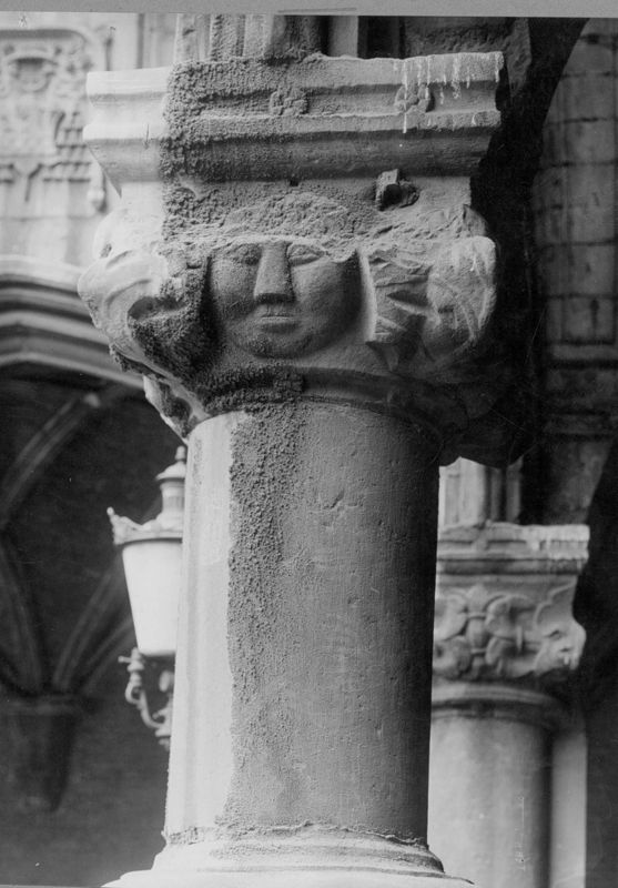 colonne[élément d'architecture] / Palais de Justice[Liège]