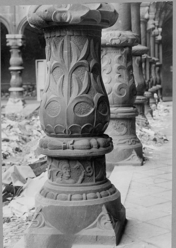 colonne[élément d'architecture] / Palais de Justice[Liège]