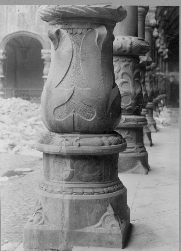 colonne[élément d'architecture] / Palais de Justice[Liège]
