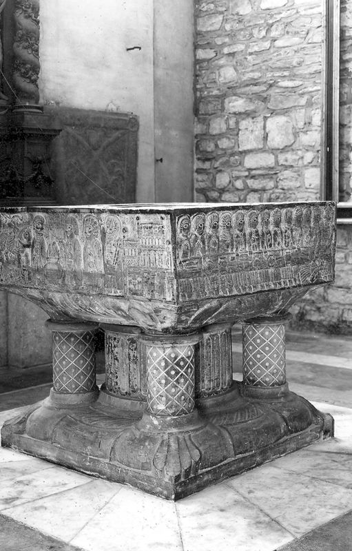 fonts baptismaux / Kerk O.L.Vrouw[Dendermonde]