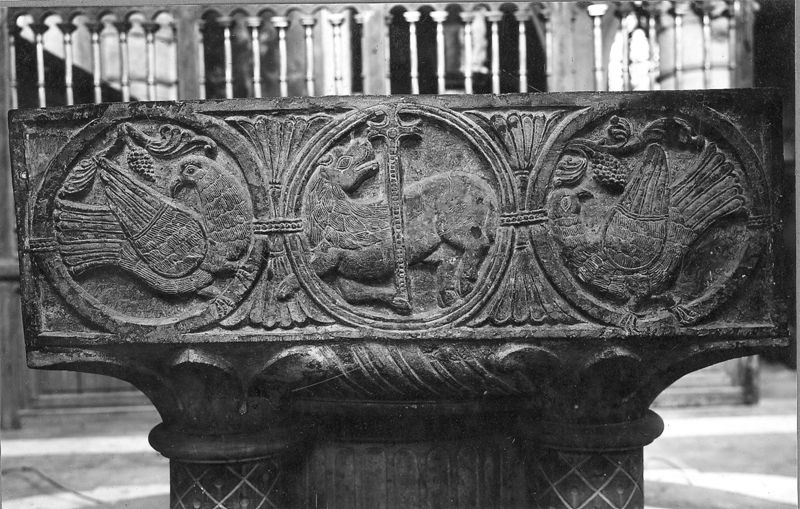 fonts baptismaux / Kerk O.L.Vrouw[Dendermonde]