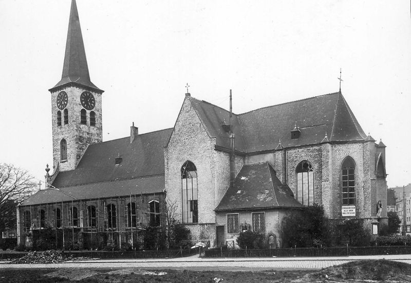 église paroissiale / Kerk Sint-Willibrordus[Berchem(Antwerpen)]
