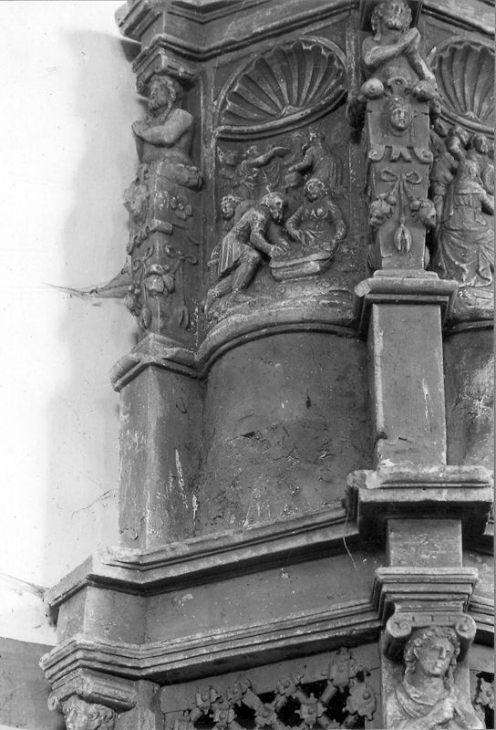 tour du Saint-Sacrement / Eglise Saint-Sébastien[Loyers]