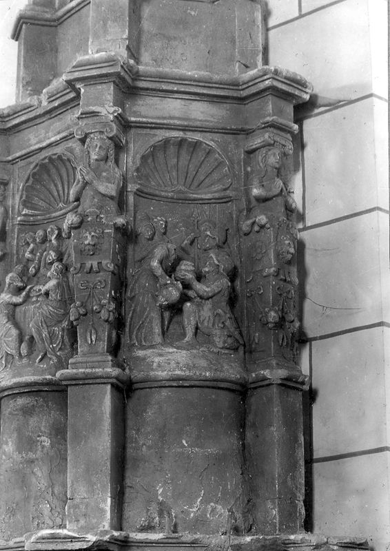 tour du Saint-Sacrement / Eglise Saint-Sébastien[Loyers]