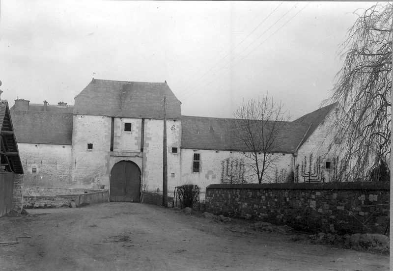 Château-Ferme de Loyers