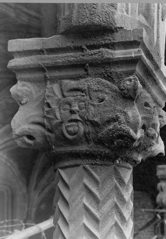 colonne[élément d'architecture] / Palais de Justice[Liège]