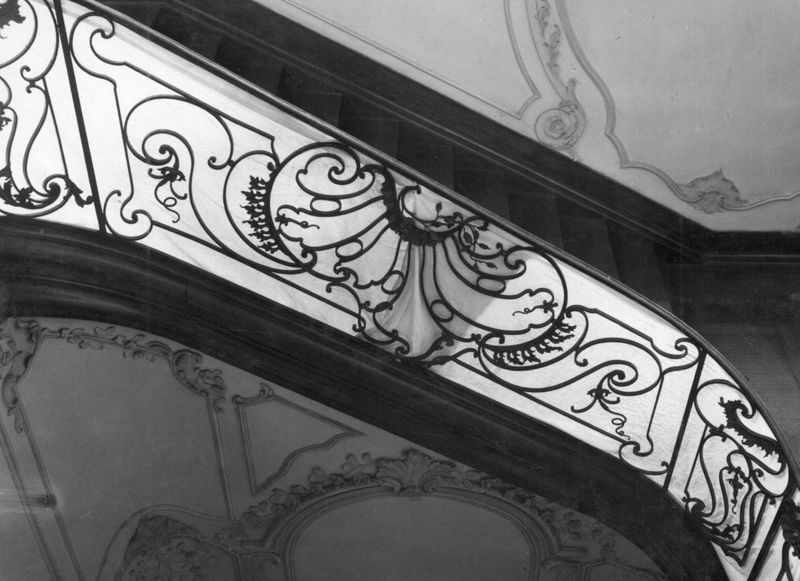 rampe d'escalier / Hotel Faligan