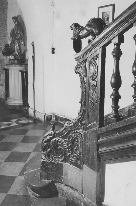départ d'escalier / Abbaye Notre-Dame de Soleilmont