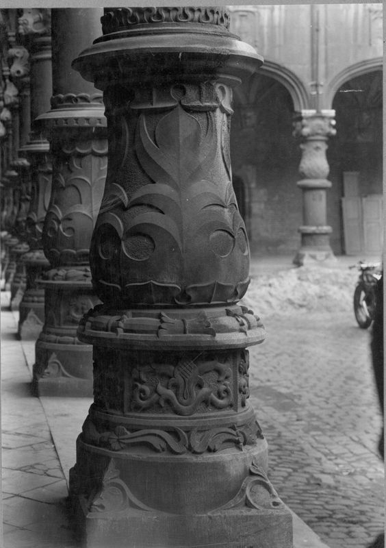 colonne[élément d'architecture] / Palais de Justice[Liège]