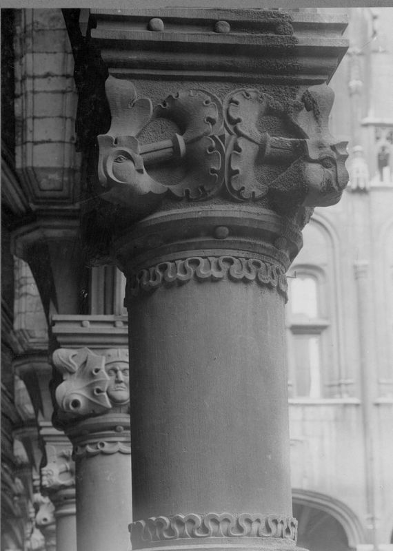 colonne[élément d'architecture] / Palais de Justice[Liège]
