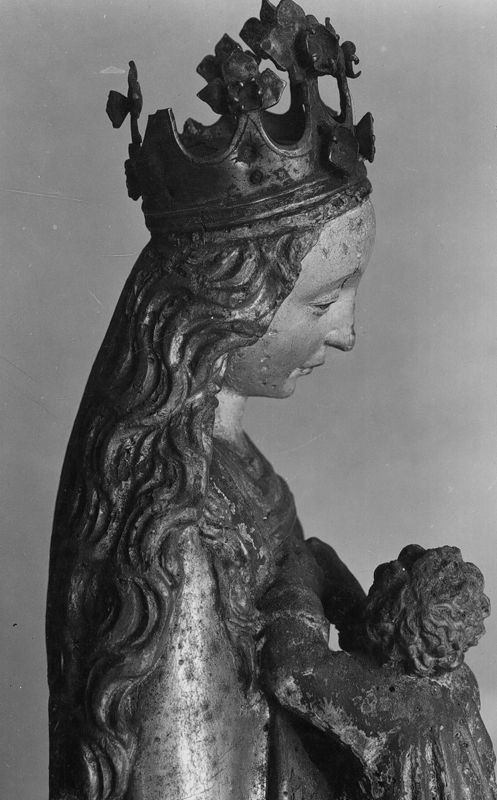 Klein Maria-retabel met heiligen