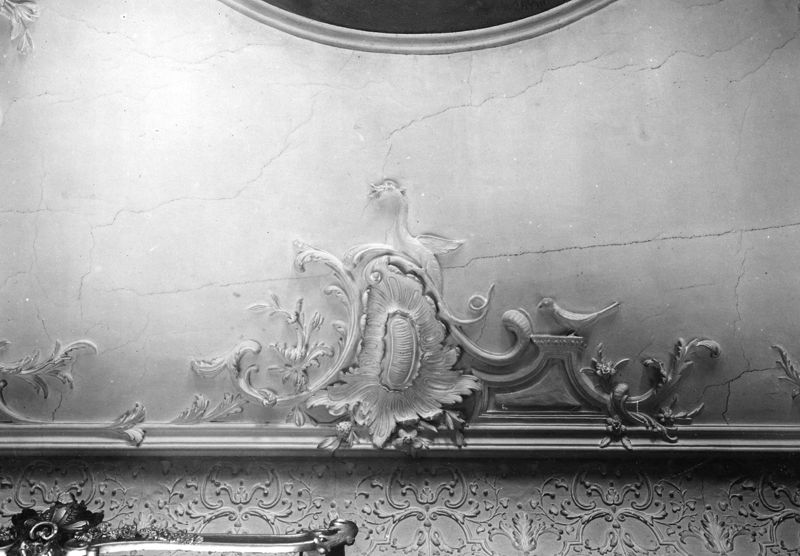 relief[sculpture] / Château de Belle-Maison