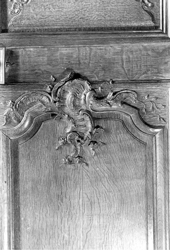 porte à deux battants / Palais du Gouvernement Provincial[ancien Palais des Princes-Evêques]