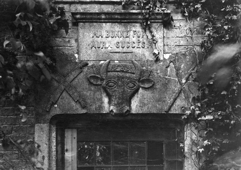 linteau / Construction[Ham-sur-Heure]