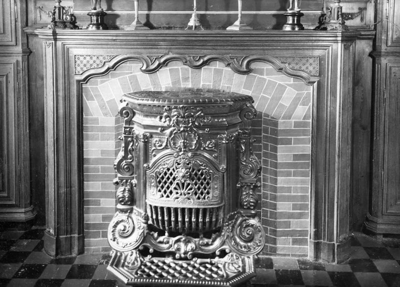 cheminée[élément d'architecture] / Presbytère[Cour-sur-Heure]