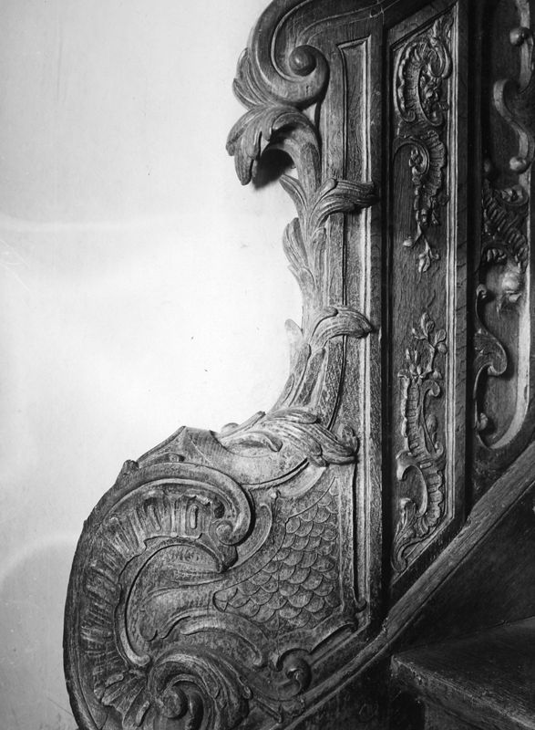 escalier droit / Abbaye de Solières[ancienne]