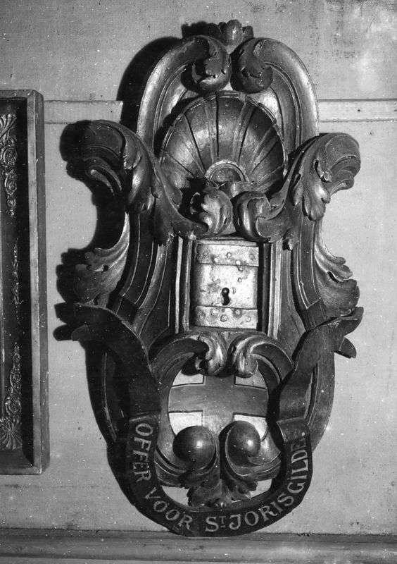 tronc d'offrande / Museum v.d. Koninklijke en Soevereine Hoofdgilde van Sint-Joris