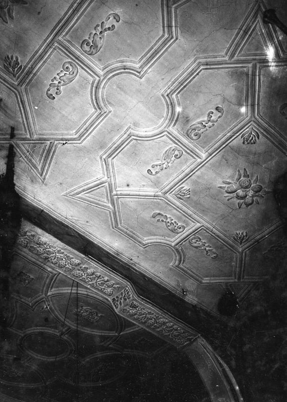 plafond[élément d'architecture] / Museum v.d. Koninklijke en Soevereine Hoofdgilde van Sint-Joris
