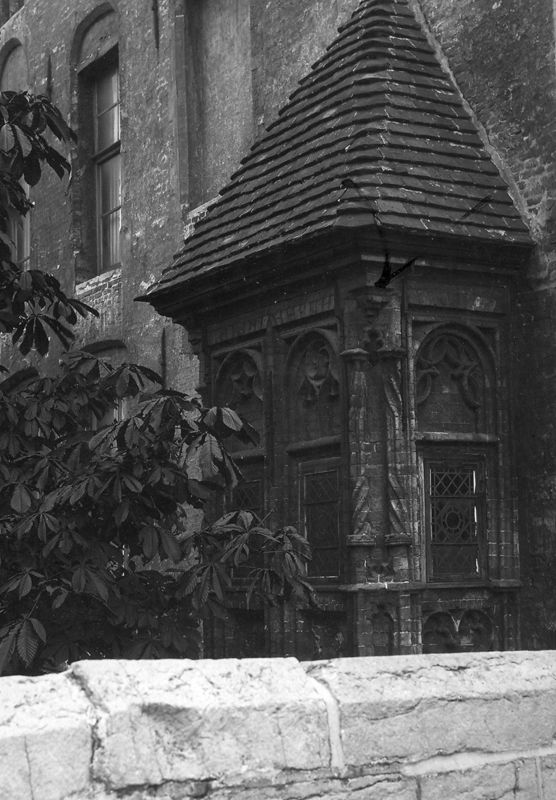 oriel / Bouwwerk[Brugge]