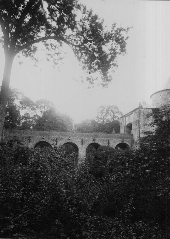 château / Construction[Corroy-le-Château]