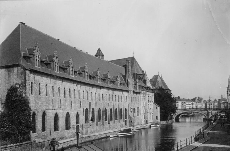 monastère / Klooster van de Dominikanen. Het Pand