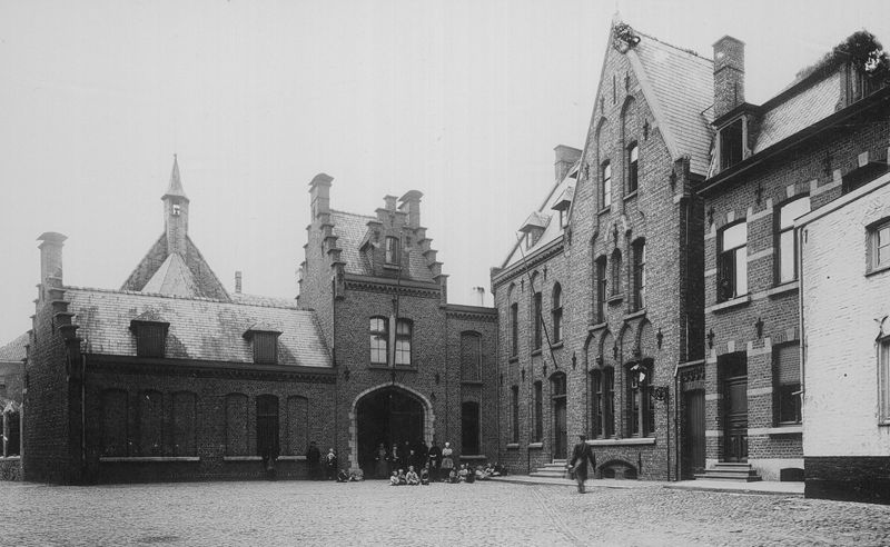 hôpital / Onze-Lieve-Vrouwehospitaal[Oudenaarde]