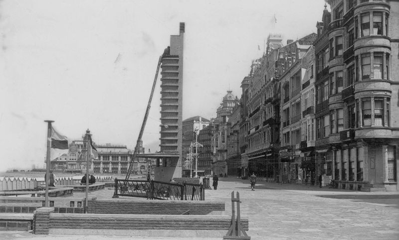 établissement de bains / Bouwwerk[Oostende]