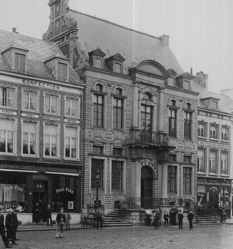 hôtel de ville / Hôtel de ville[Ath]