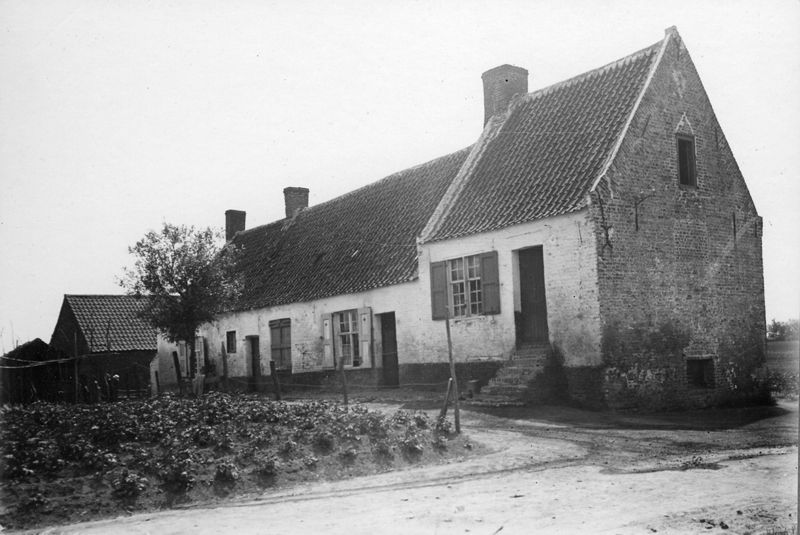 woongebouw / Bouwwerk[Avekapelle]
