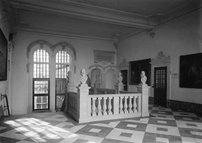 bâtiment destiné à la justice / Gerechtshof[Turnhout]