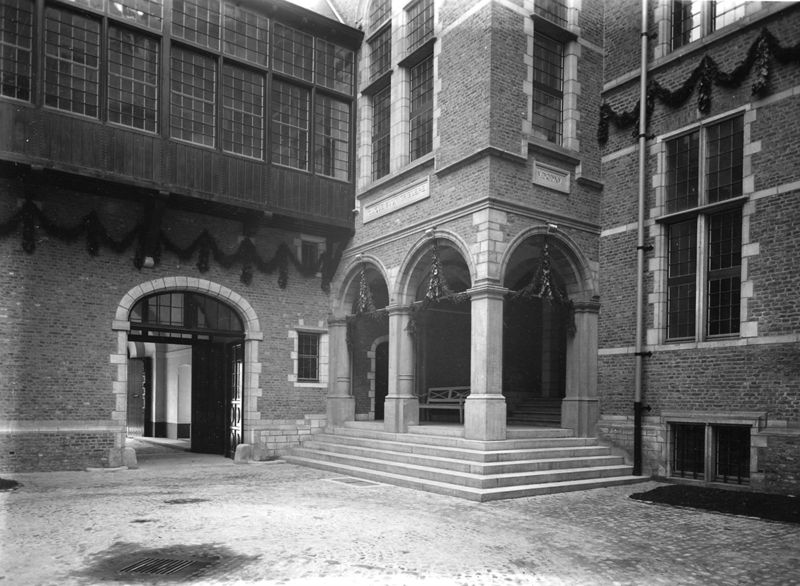 bâtiment destiné à la justice / Gerechtshof[Turnhout]